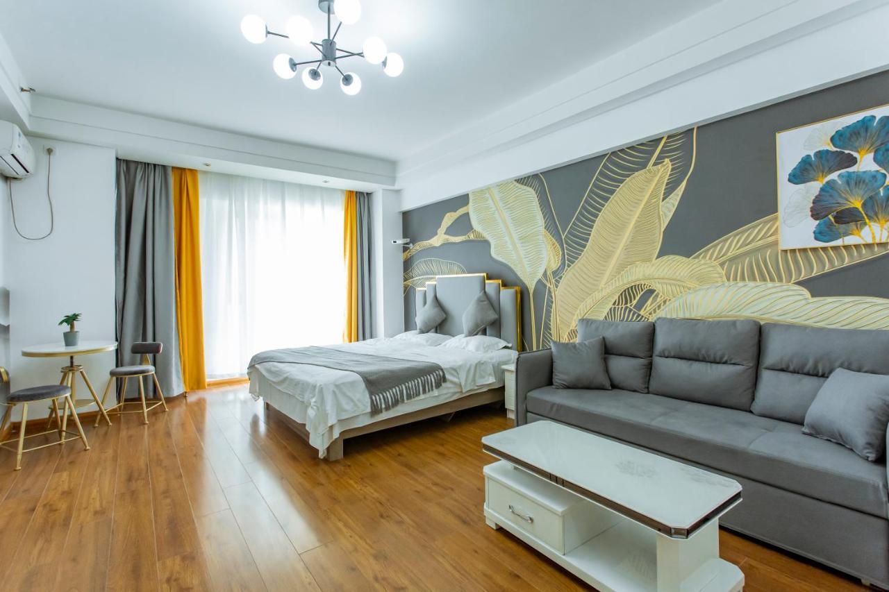 Dalian Hong XI Yuan Apartment Wanda Plaza Buitenkant foto